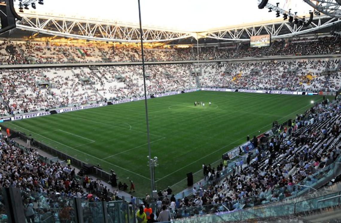 Cori beceri a Torino, anche Ancelotti si indigna