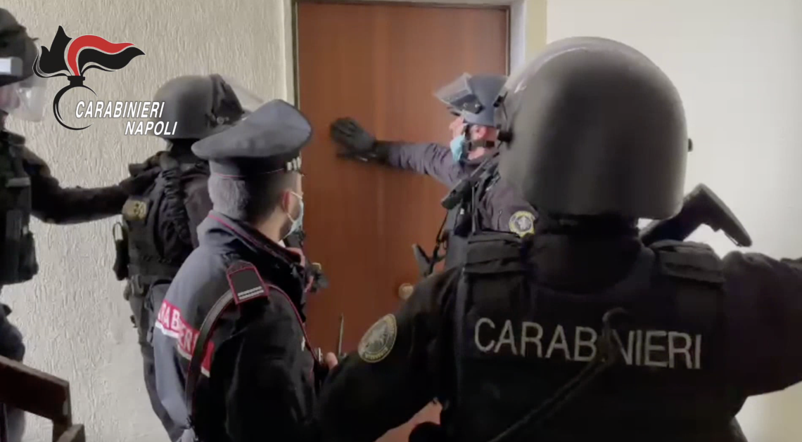 Camorra ad Arzano, 27 arresti: smantellato il clan della 167