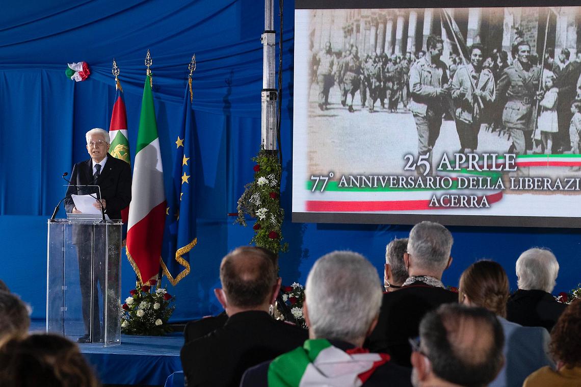 25 Aprile, Mattarella ad Acerra: «Resistenza è opporsi all'invasione straniera»