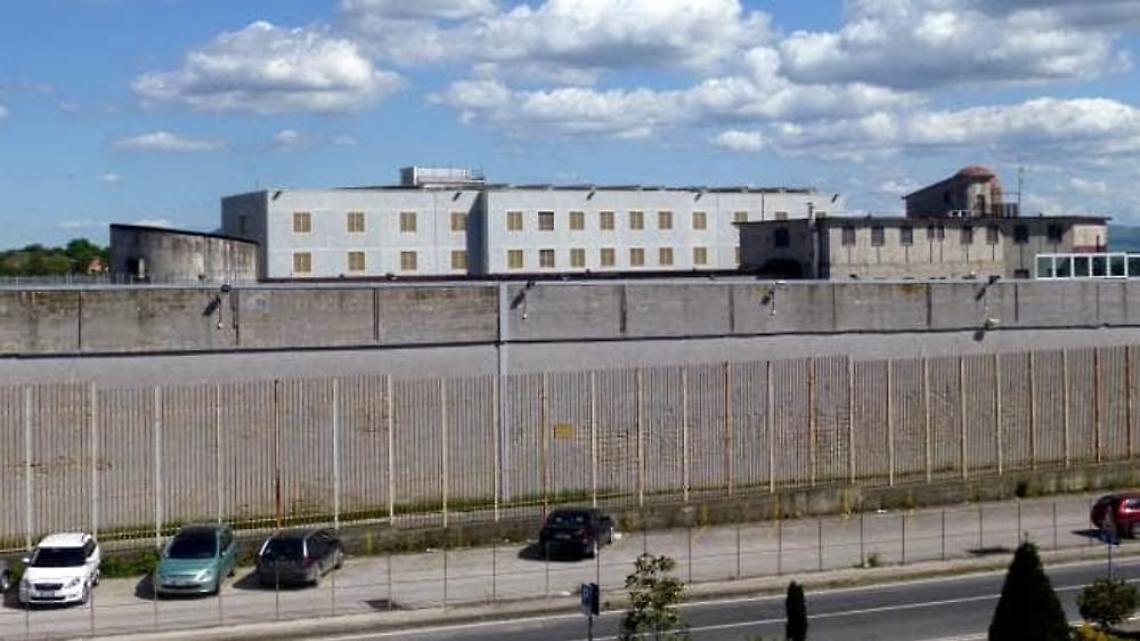 Droga e telefoni, arrestato agente della Penitenziaria