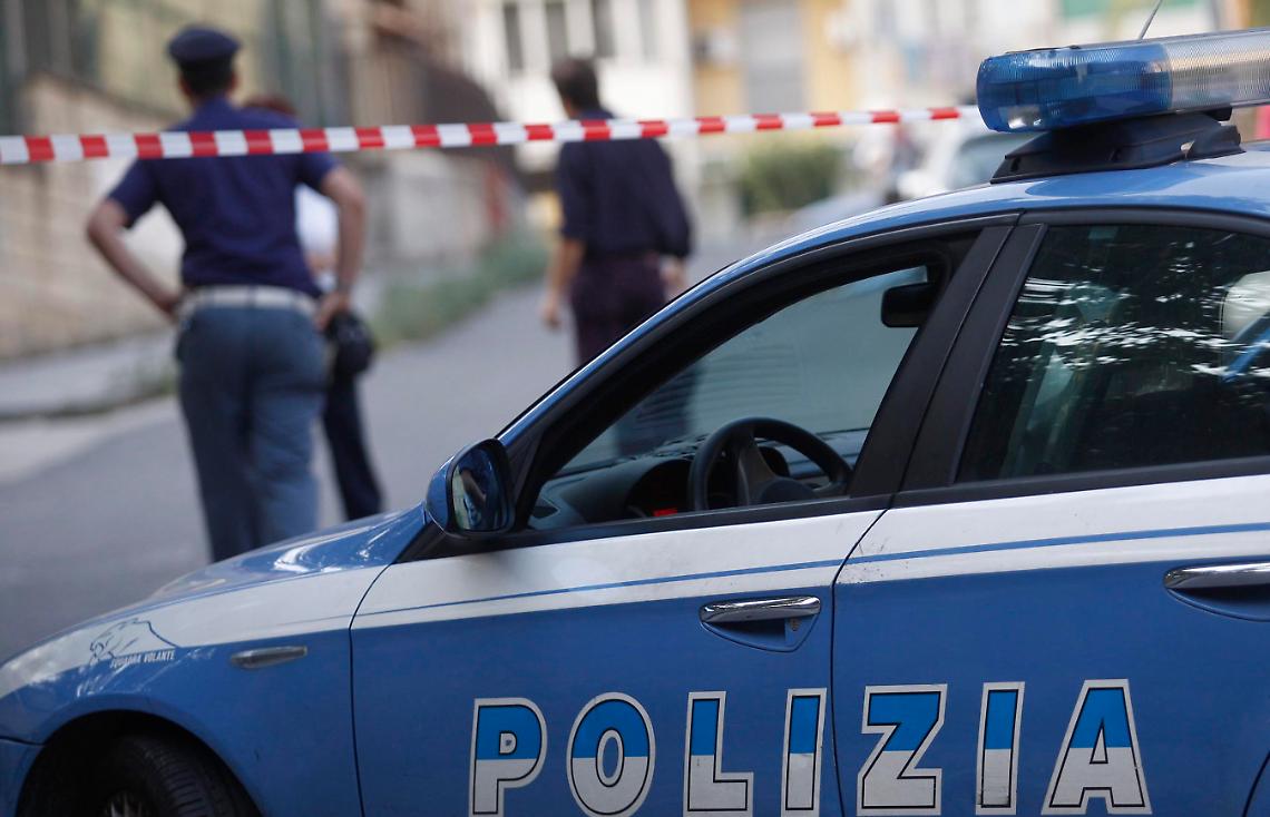Omicidio ad Afragola, 72enne ucciso nella sua auto