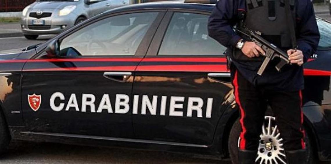 18 chili di droga nella camera del figlio neonato, arrestato