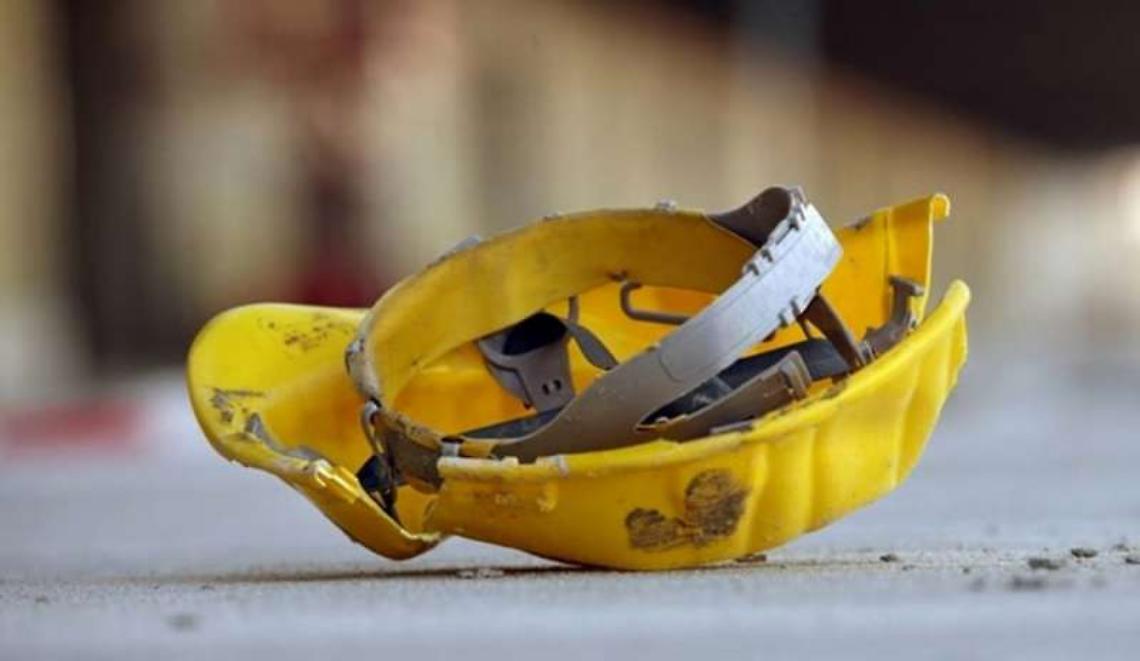 Operaio travolto da carrello nel porto di Salerno: è grave
