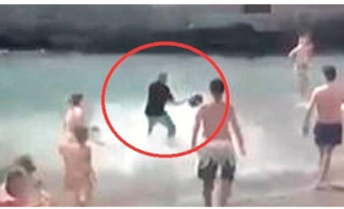 Lite a colpi di casco in spiaggia, emessi due Dacur