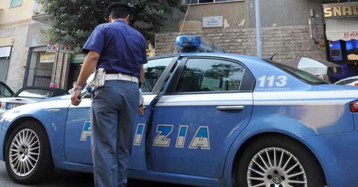 Piazza del Carmine, nei guai per ricettazione e false griffe