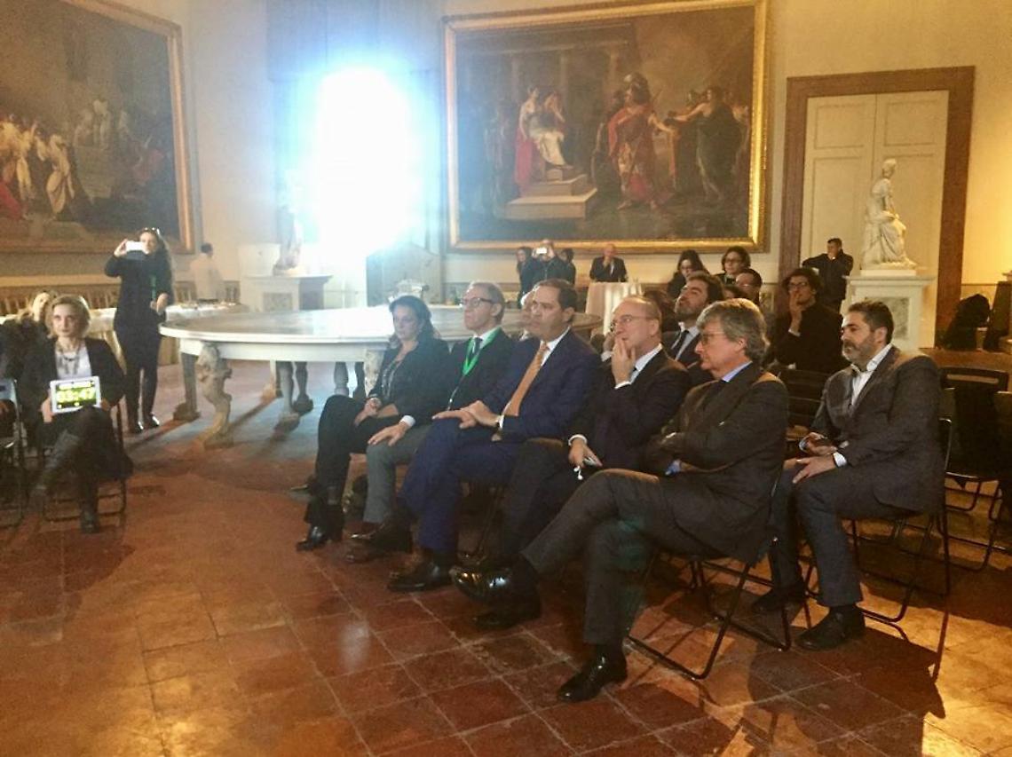 Ceo Cisco visita il museo di Capodimonte e incontra 4 sturtup