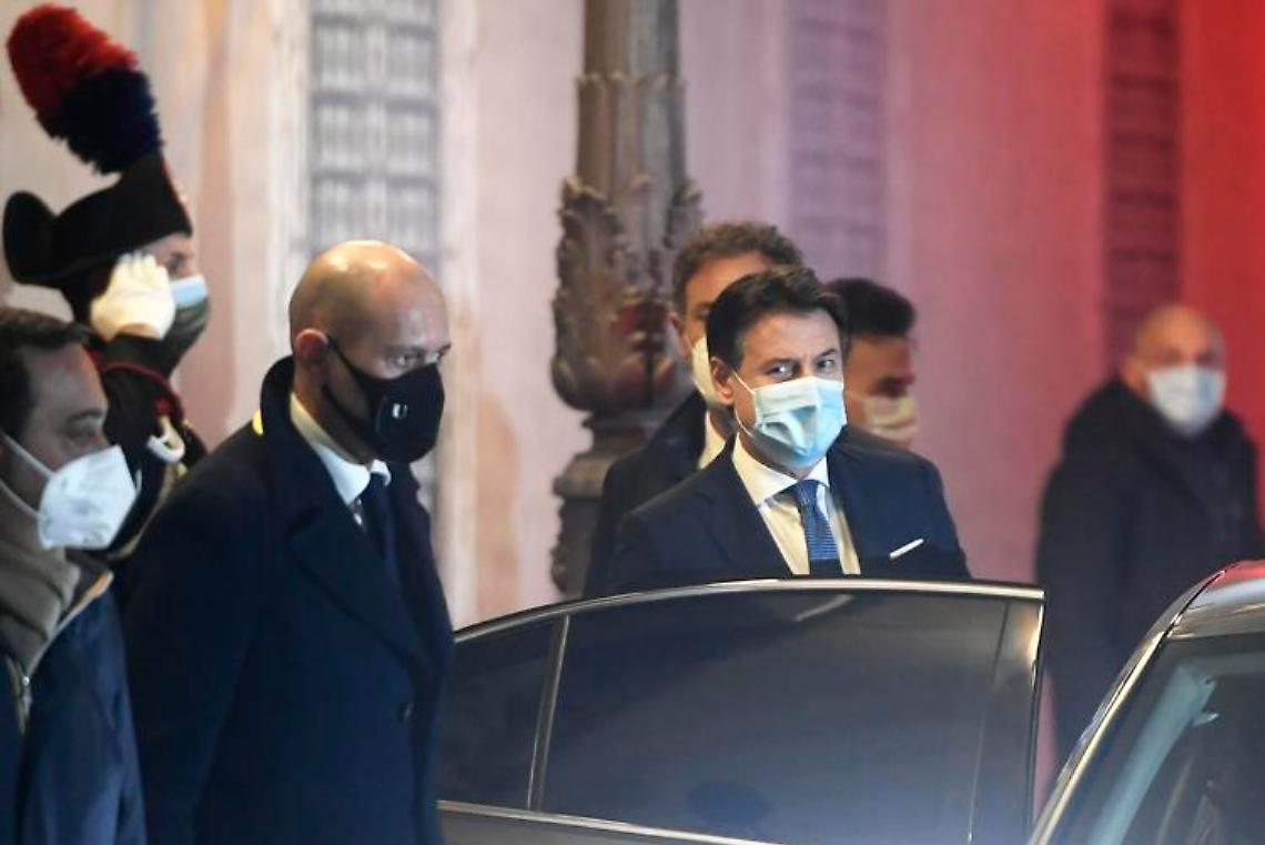 Dimissioni Conte, il premier: «Possiamo andare a testa alta»