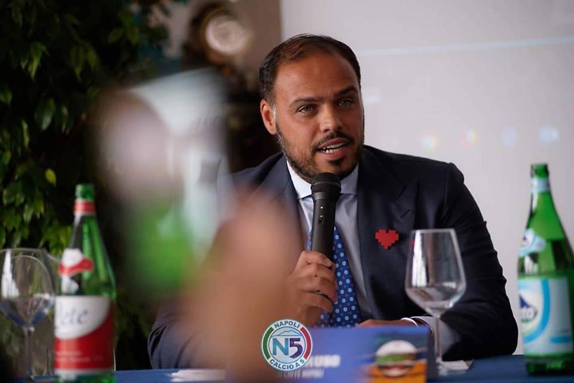 Napoli Calcio a 5, la rabbia di Veneruso: «Prima falsi complimenti, poi ci hanno sfottuti. Andremo fino in fondo»
