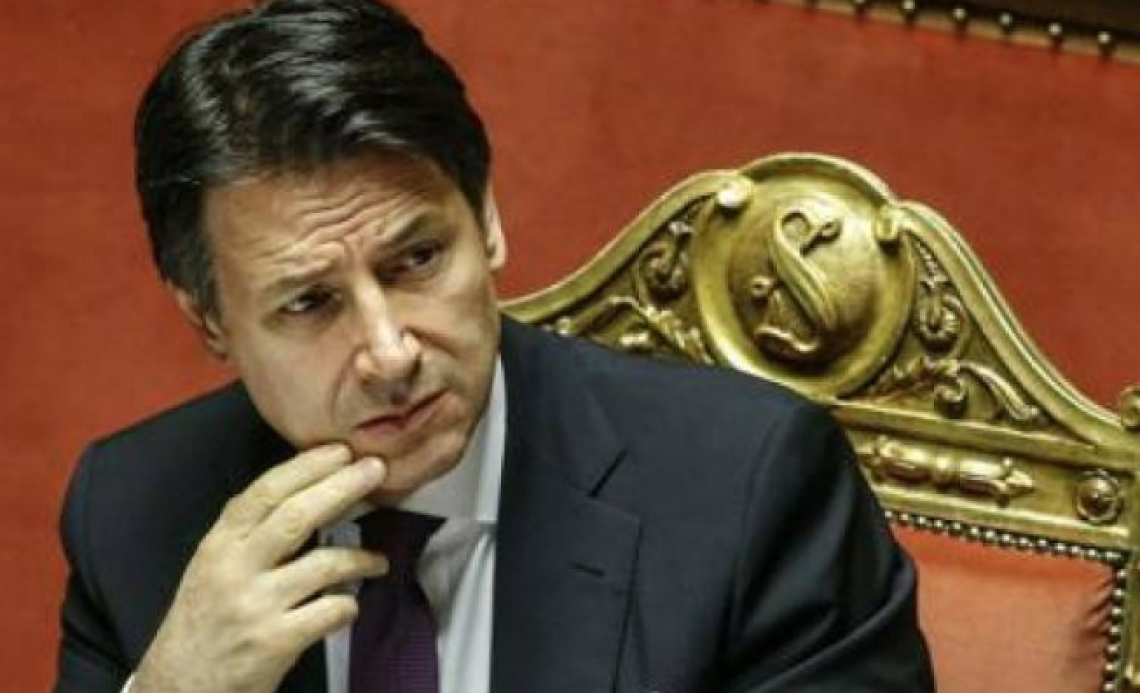 Coronavirus, Conte in Senato: «È battaglia senza confini»