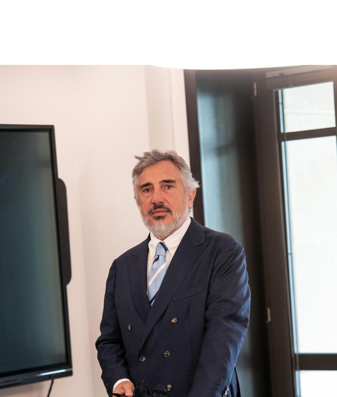 Lombardi Stronati (Oeci): “Continua il declino dei prestiti bancari”