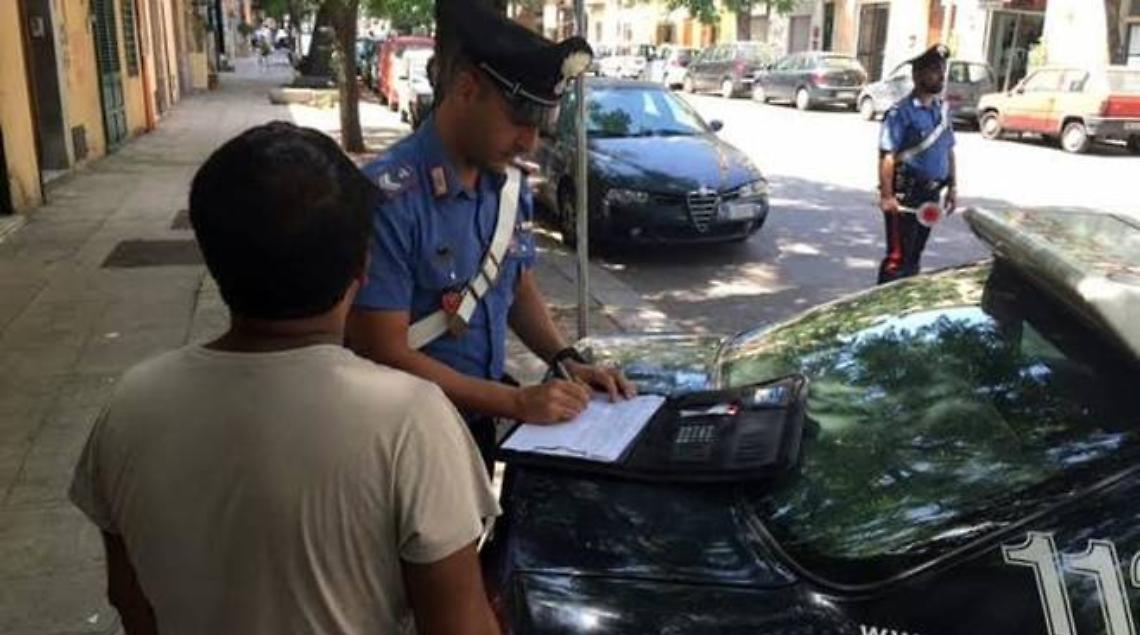 Pompei, parcheggiatori abusivi e ambulanti allontanati dagli Scavi