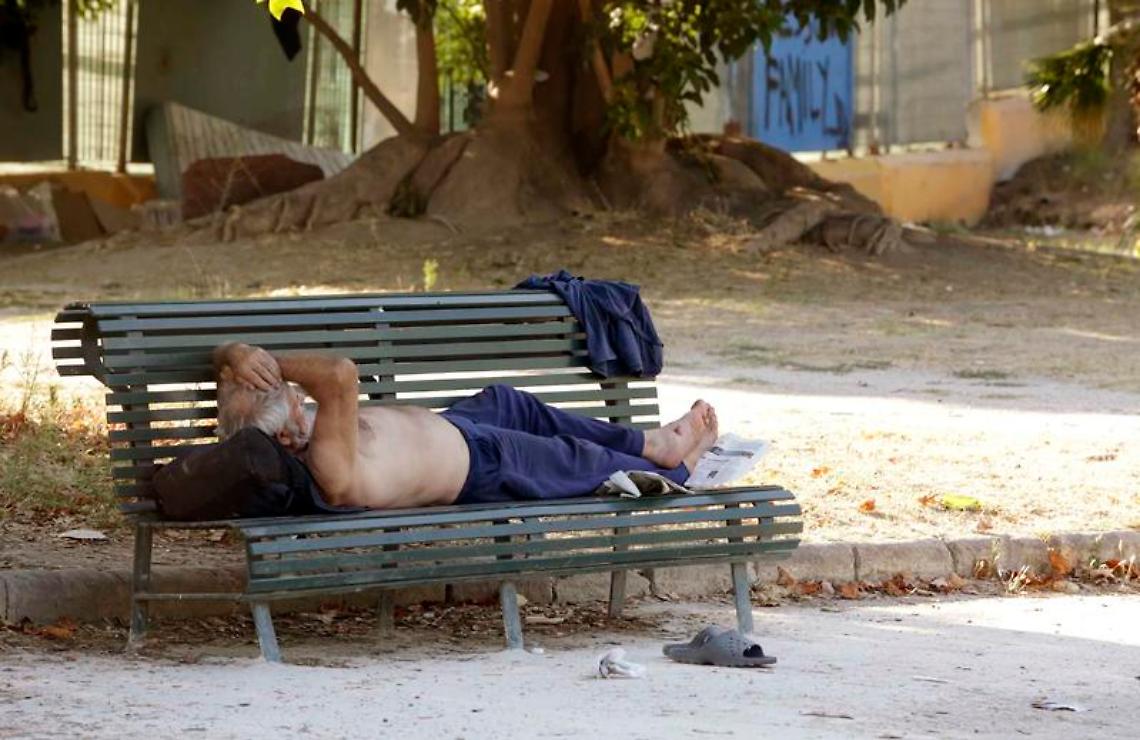 Emergenza caldo, servizi potenziati per anziani e disabili