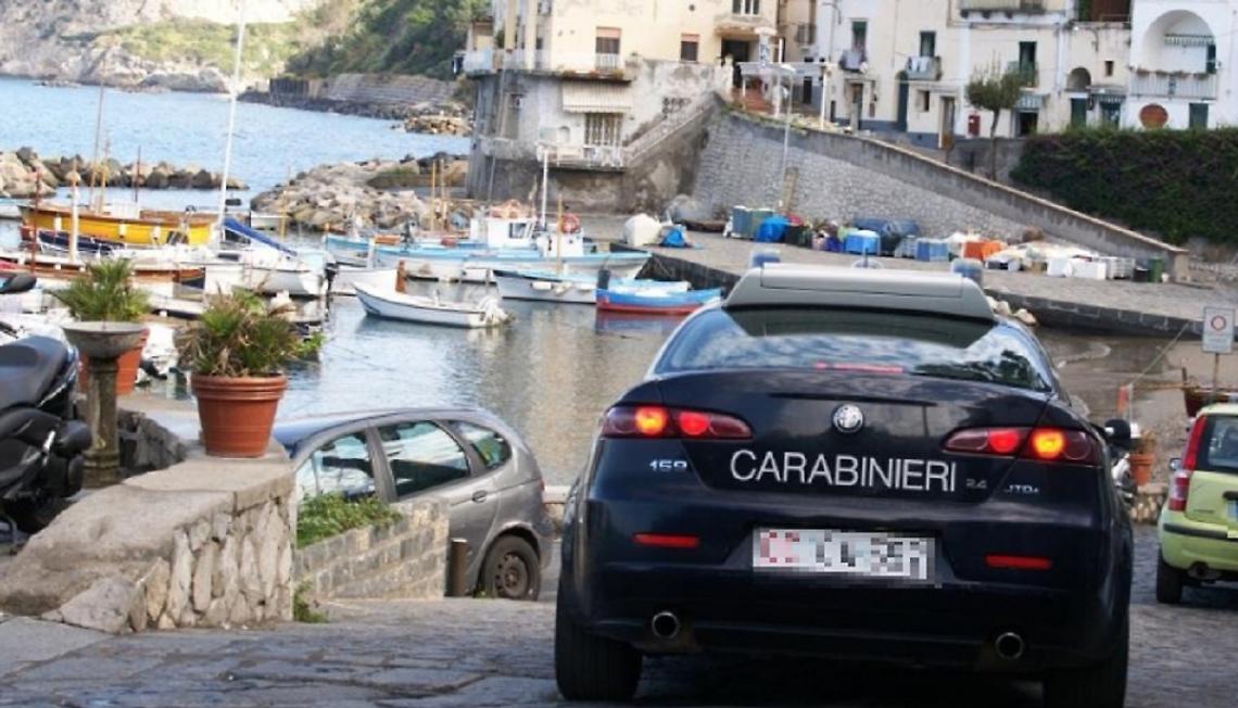 Picchiata dal compagno, l’amica lancia l’allarme