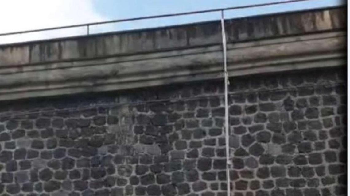 Evaso da Poggioreale, cappellano: «Perché stupirsi? Situazione inumana»