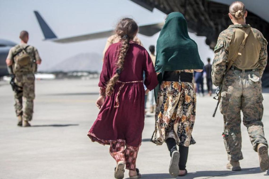 Afghanistan, spari contro aereo italiano: la pilota evita colpi
