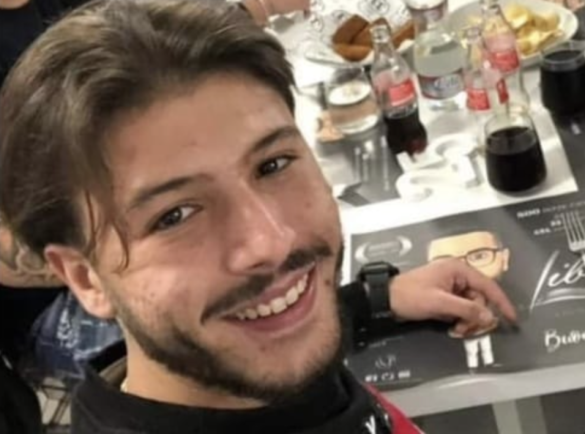 Tragico impatto a Barra, muore 24enne