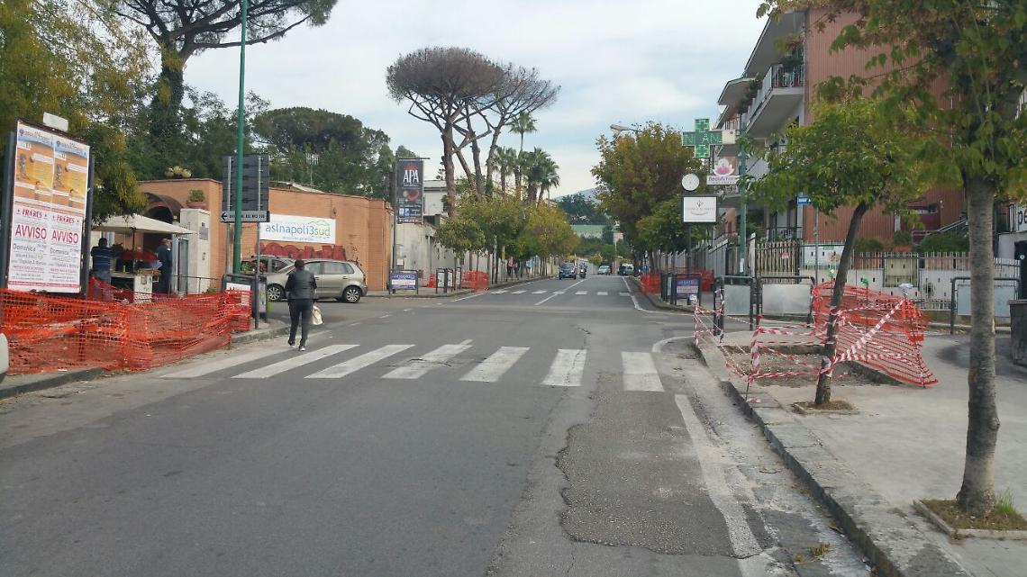 Torre del Greco, lavori ai marciapiedi del centro
