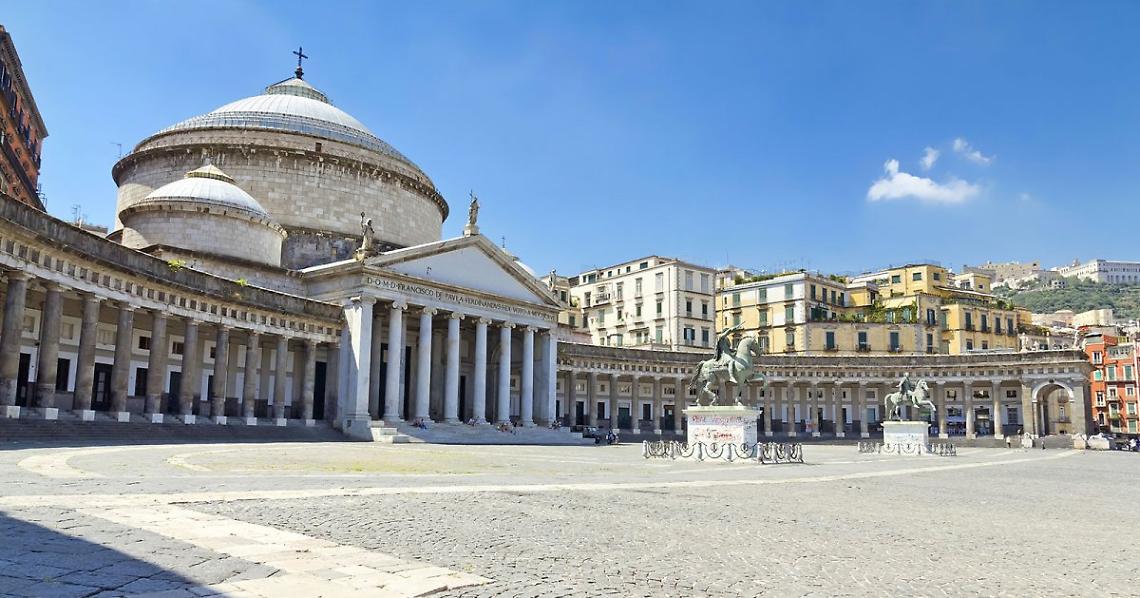 Manifestazione Pace, piazza chiusa e sosta vietata in centro