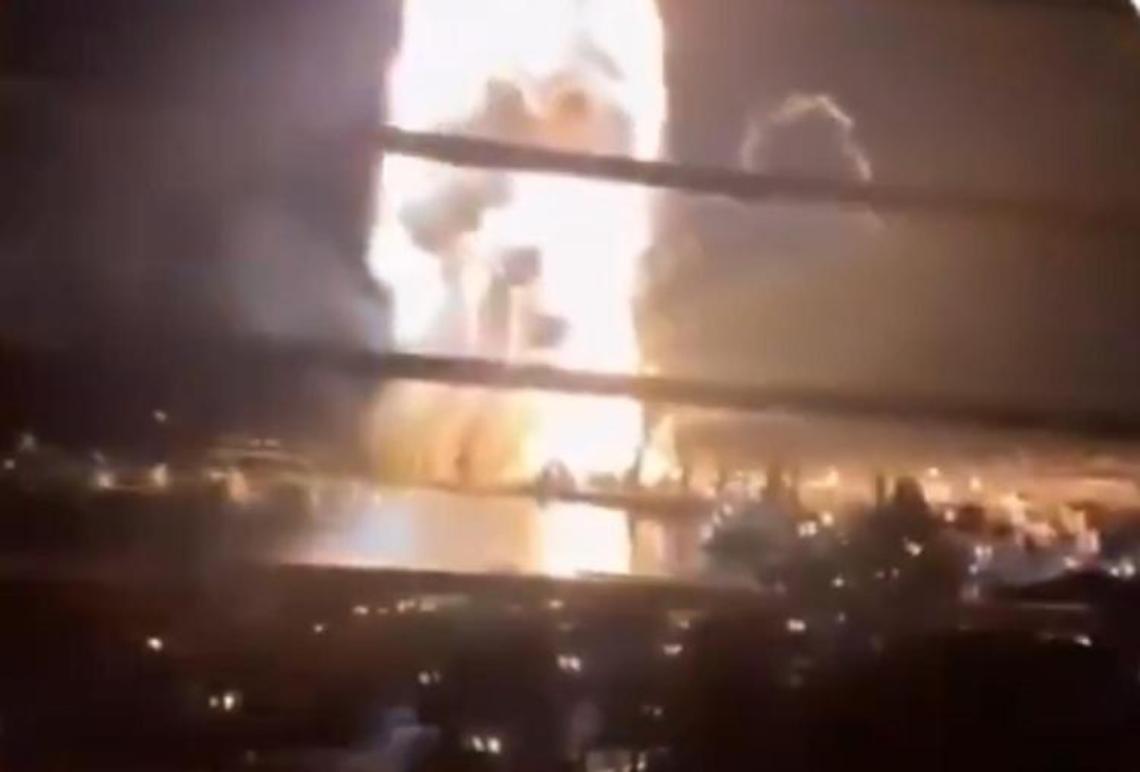 Ucraina, Kiev distrugge nave russa in Crimea
