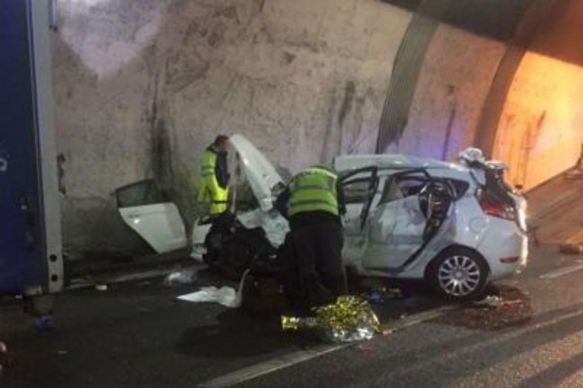 Maxi-tamponamento in autostrada: un morto e 25 feriti