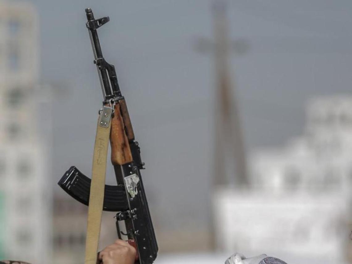 Attacchi Houthi, forze Usa: «Distrutto missile pronto per lancio nel Mar Rosso»