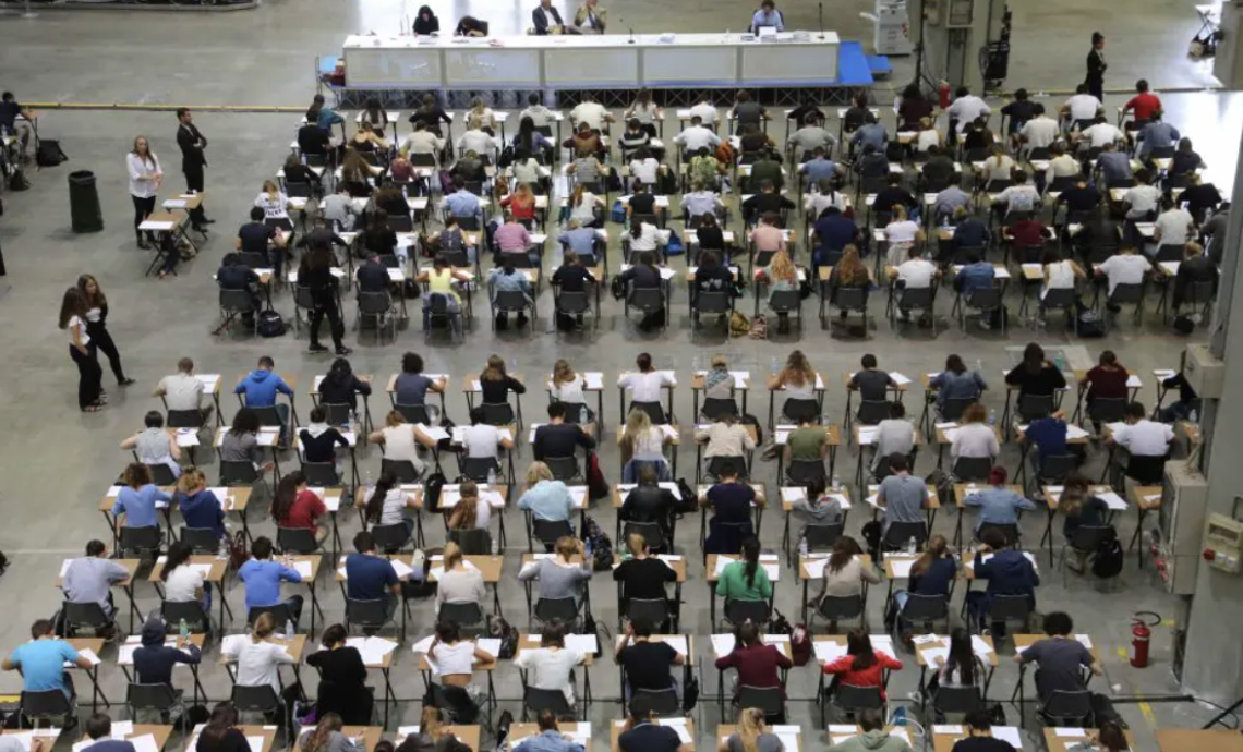 Accesso a Medicina: la classe dirigente sempre immobile