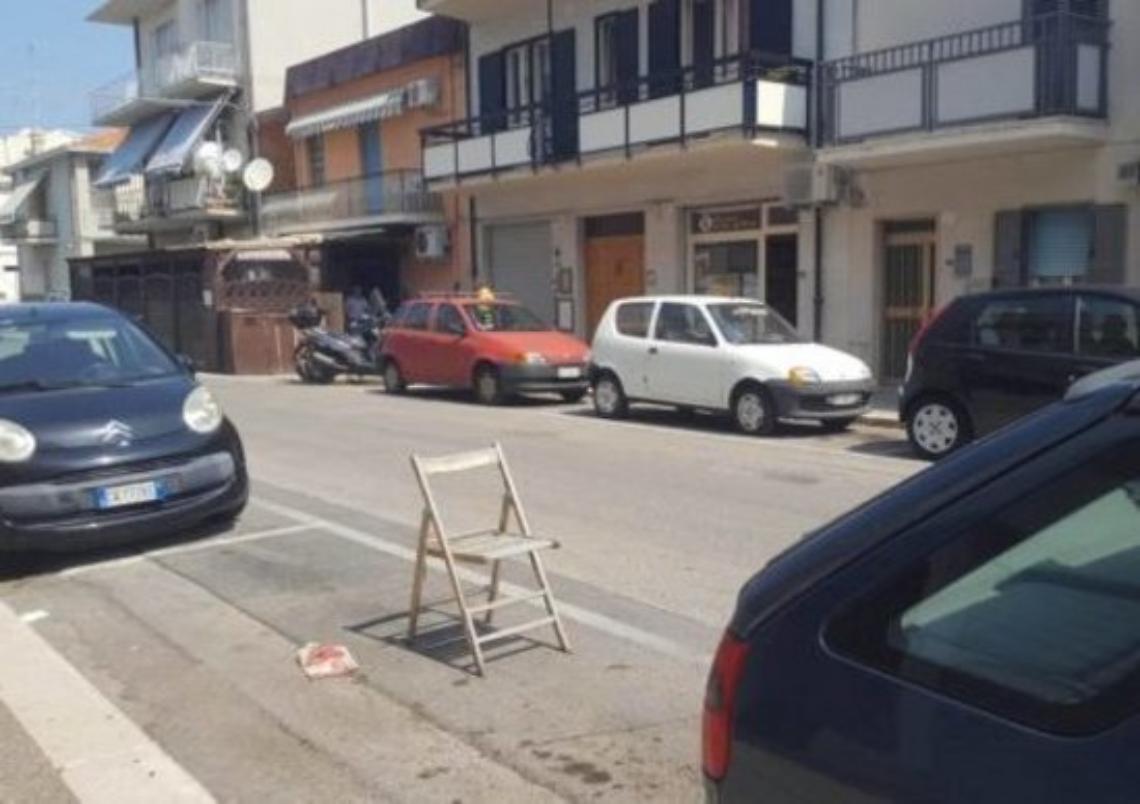 Ucciso per un parcheggio, ordinanza vieta occupazione di suolo pubblico