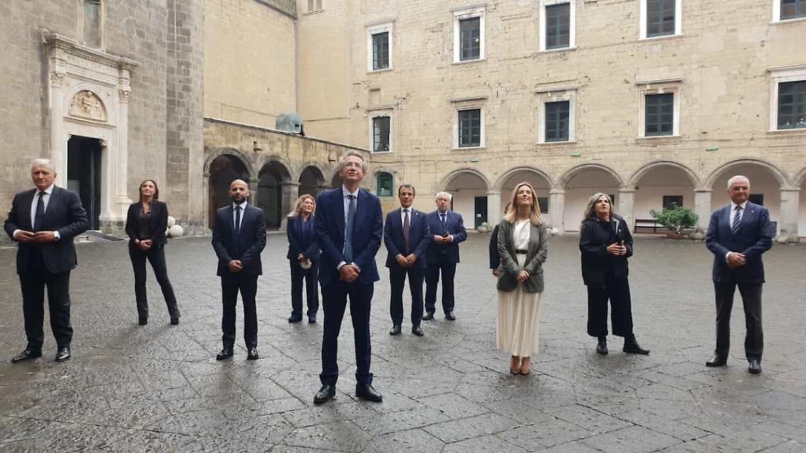 Napoli, municipalità senza assessori: arriva il commissario