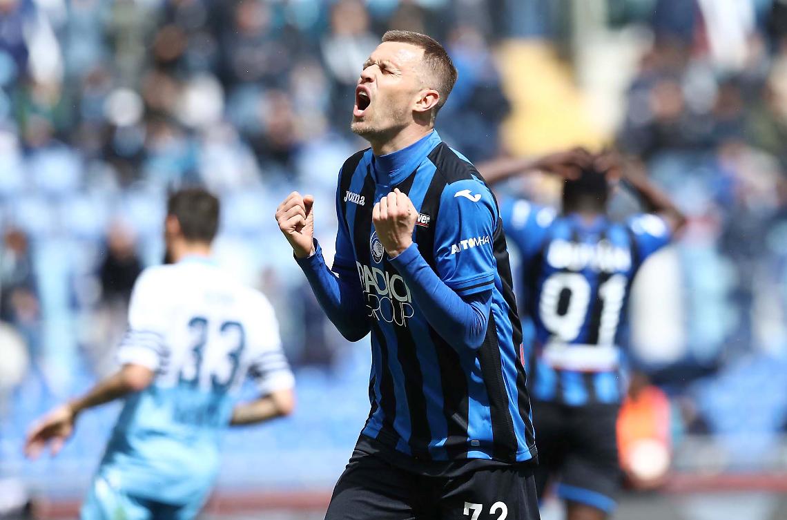 Atalanta, Ilicic non si sbilancia: "Restare? Sì, ma devo parlare con il club"