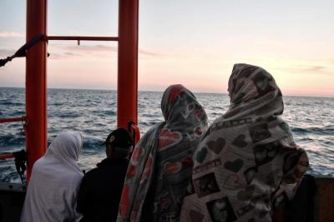Lifeline, Malta si piega