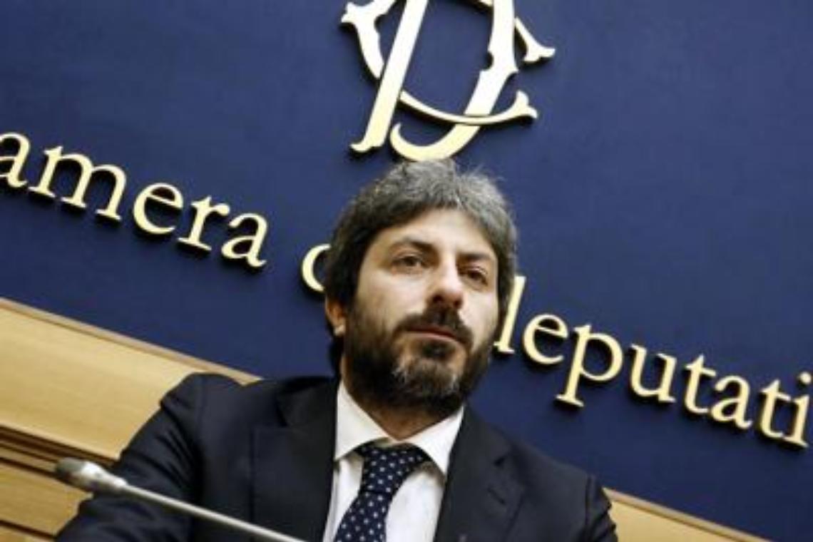 Sforbiciata sui vitalizi