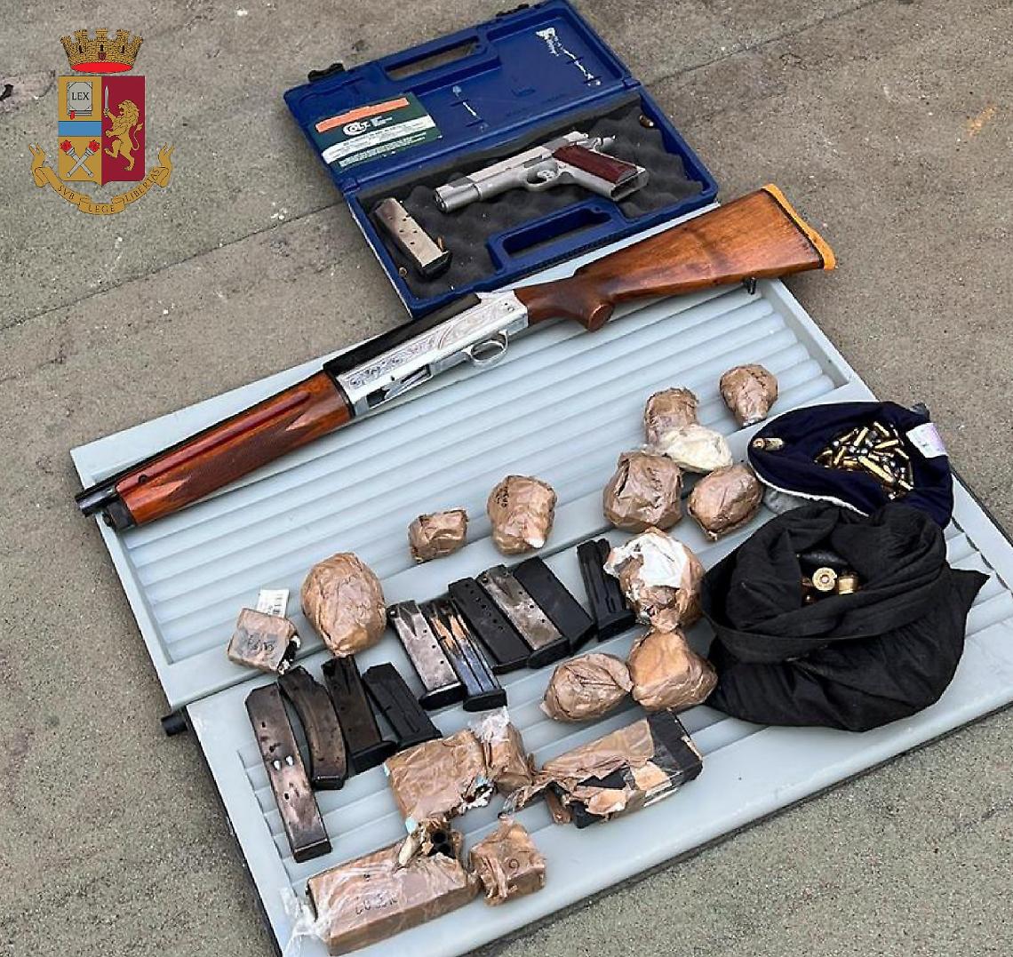 Sequestrato a Ponticelli l'arsenale del clan Casella