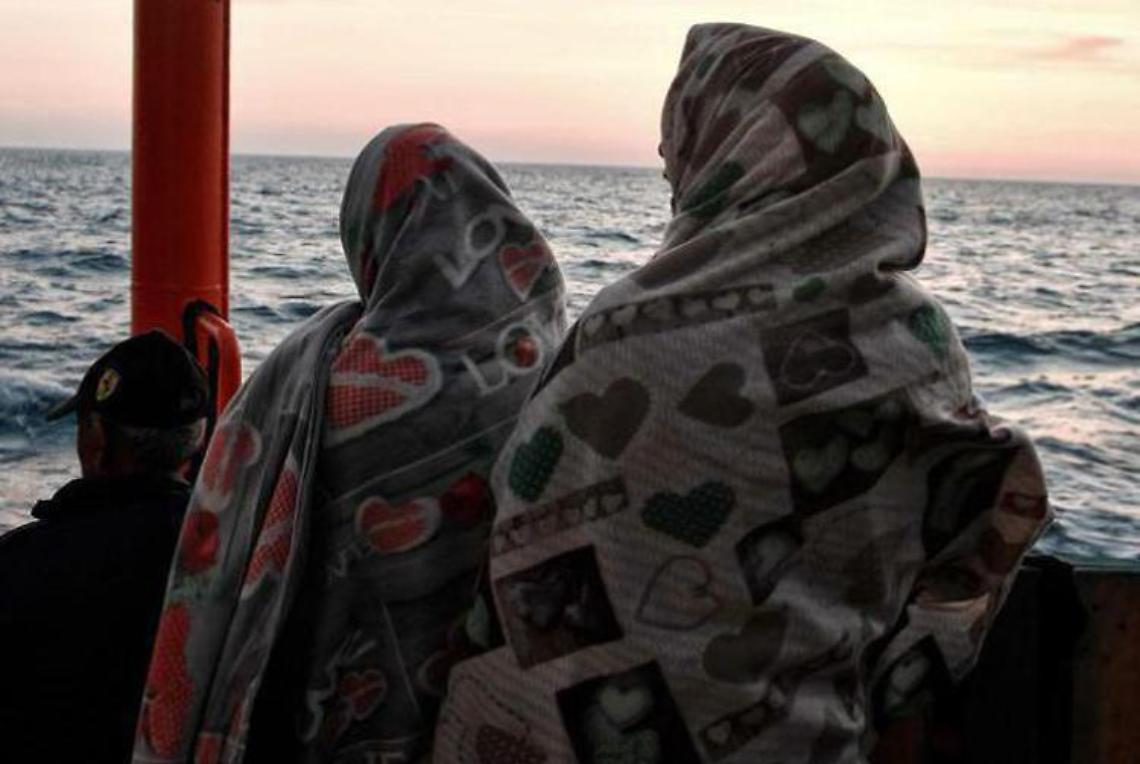 Migranti, 4.200 persone nell'hotspot di Lampedusa