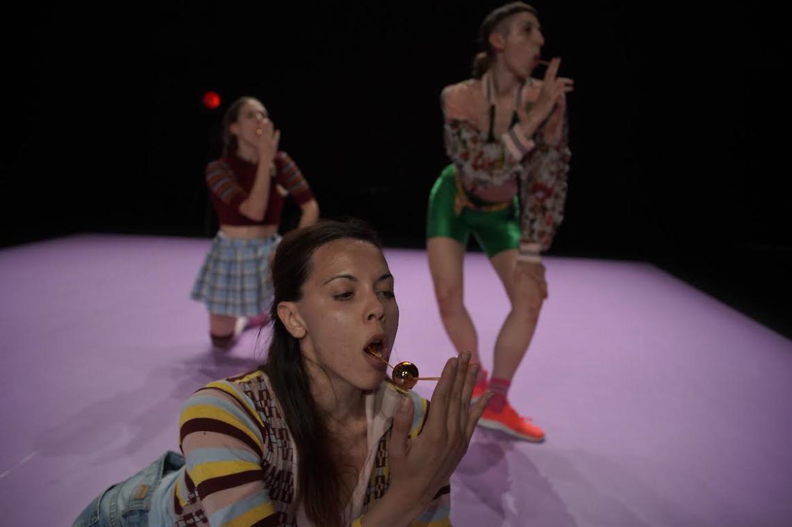 “Party girl” e il concetto di corpo femminile come oggetto del desiderio