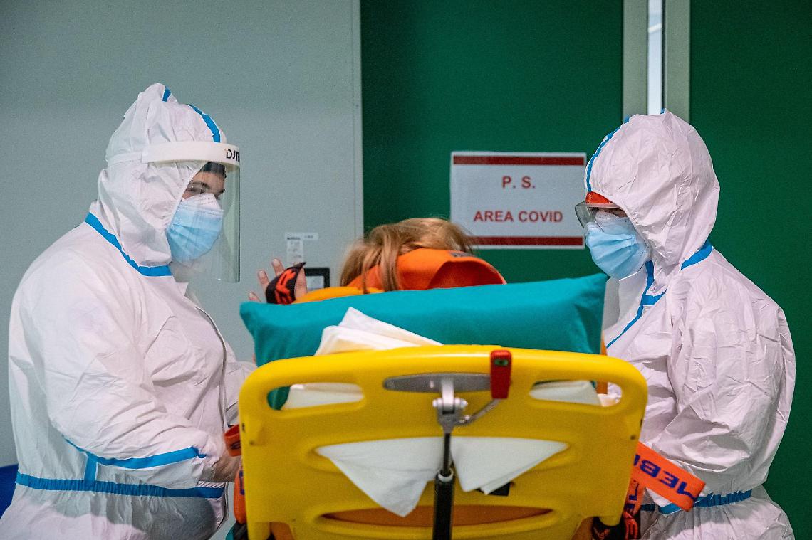 Covid, in Campania 1.154 nuovi positivi e tre morti