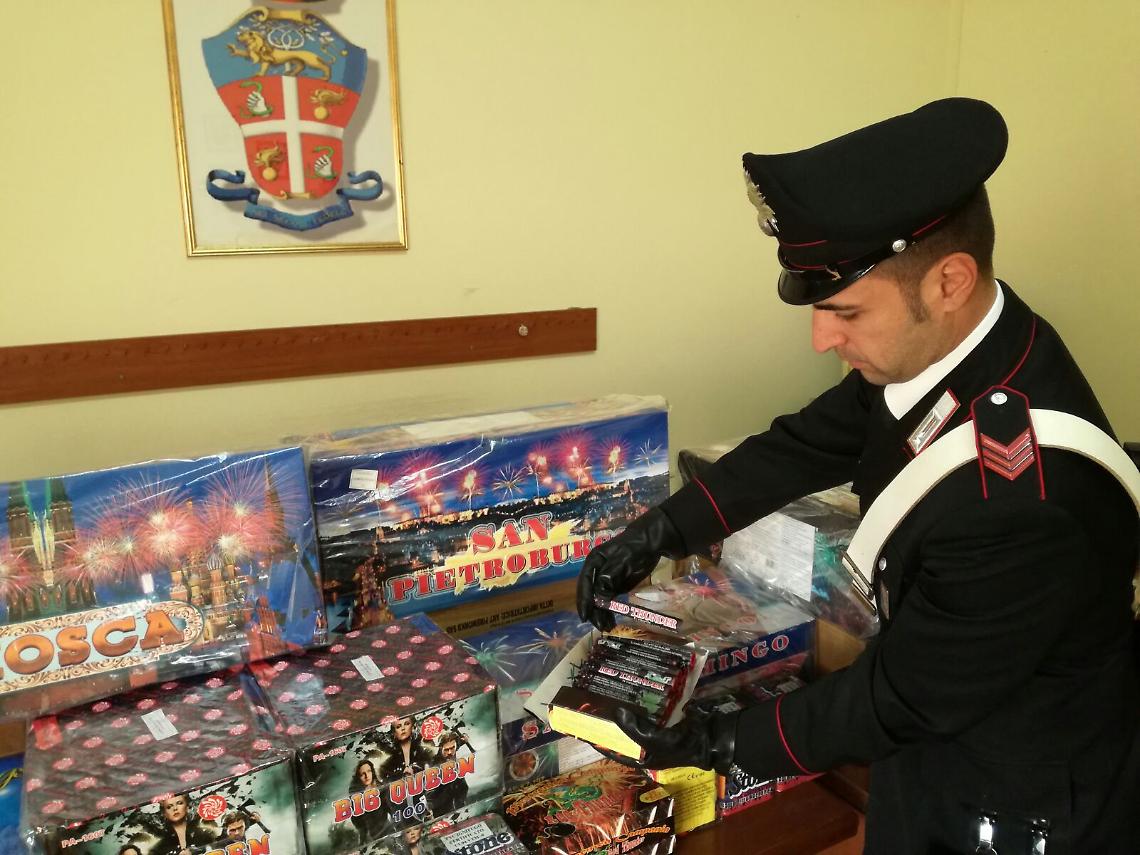 Tre quintali di botti illegali in un negozio di alimentari