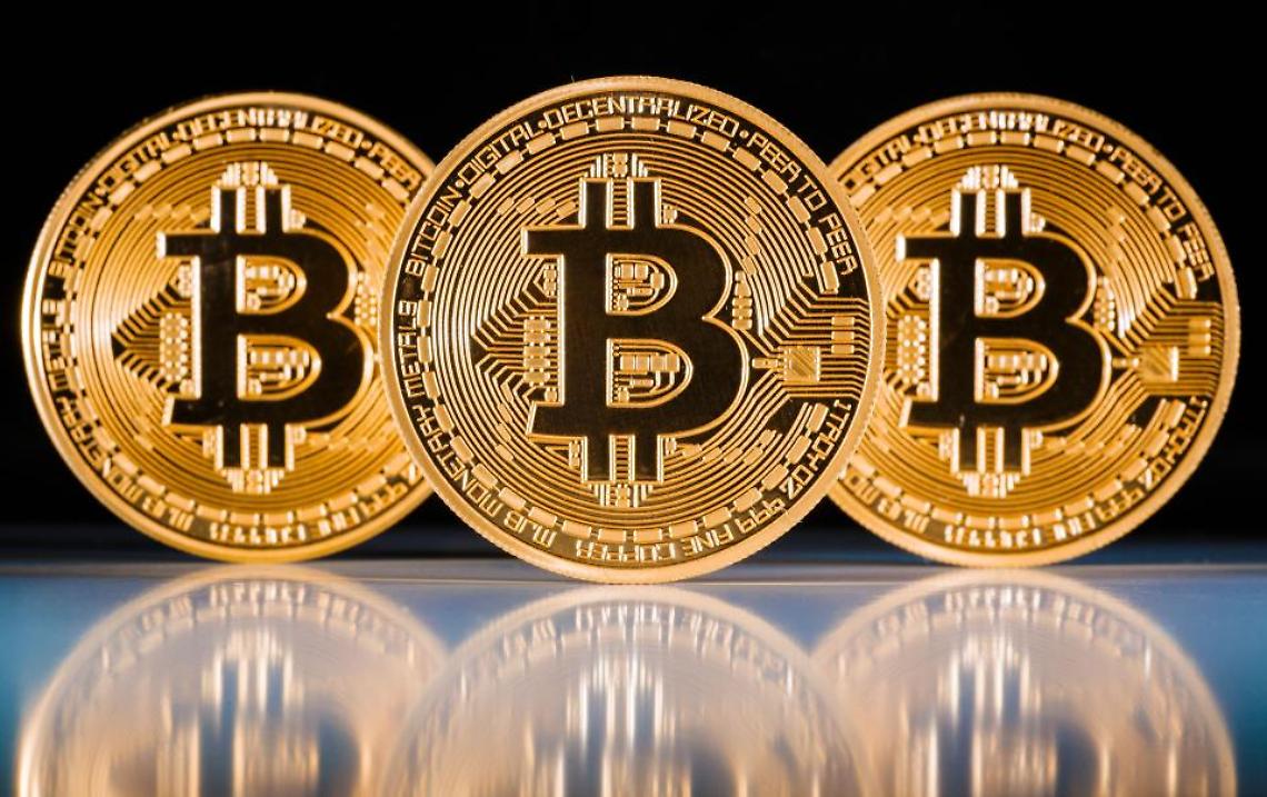 "Frontiere dei soldi": dalla bitcoin alla moneta quantistica