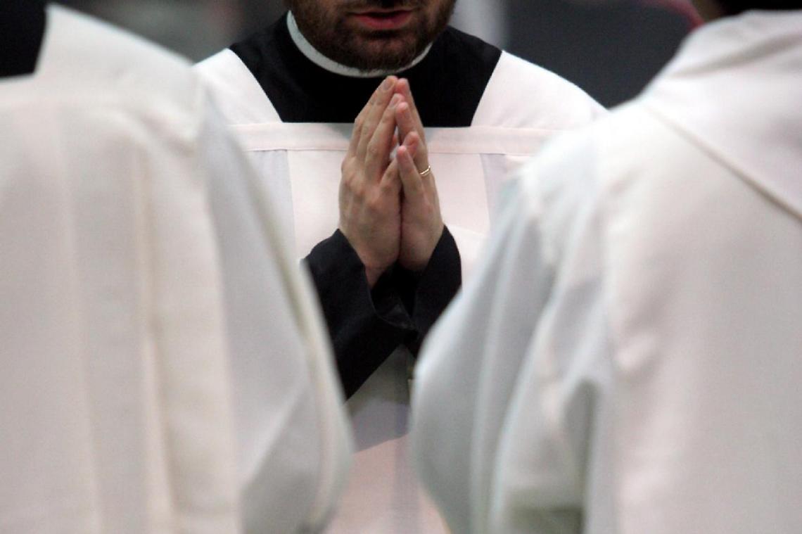 Coronavirus, dal Viminale le regole per chi vuole andare in chiesa