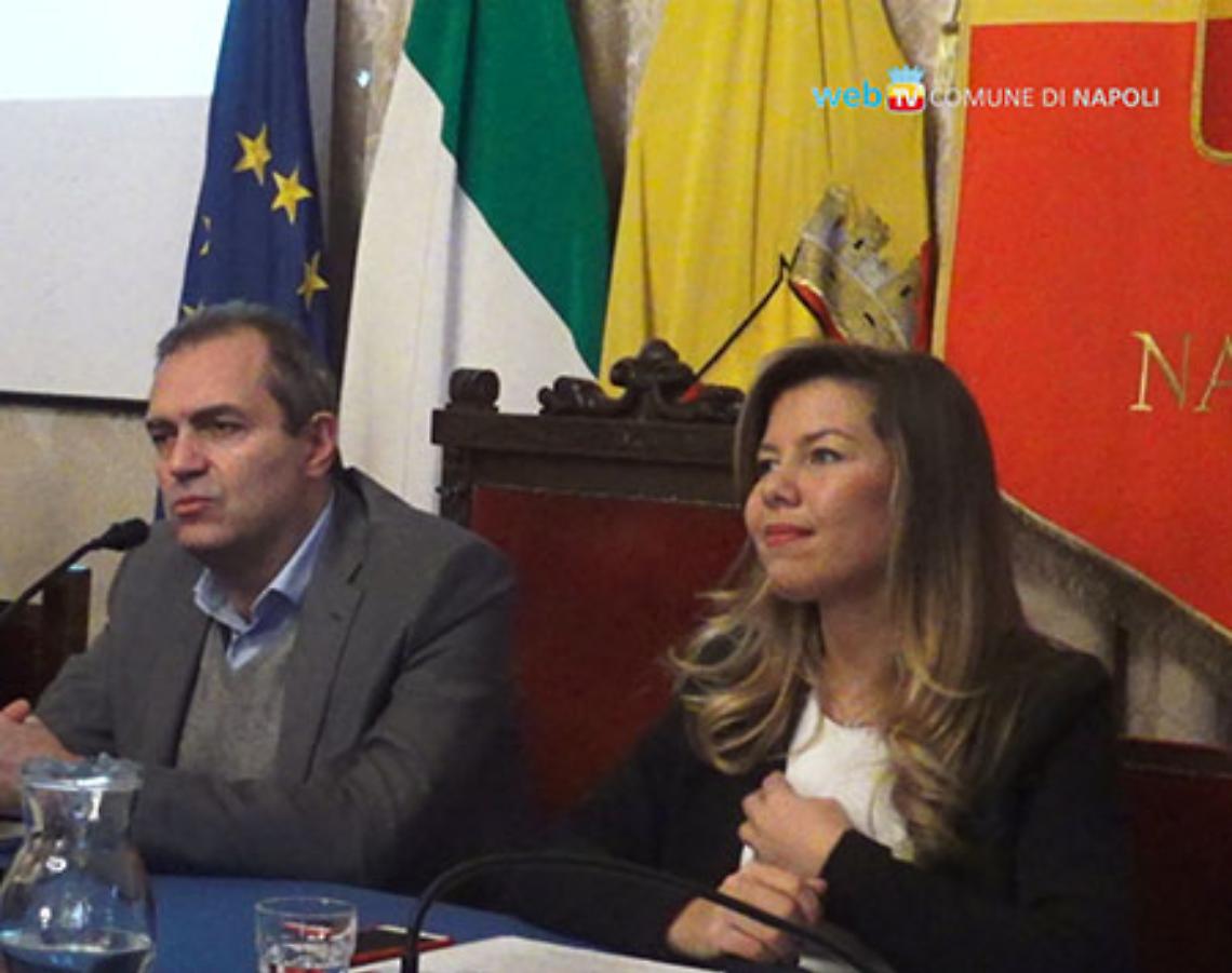 È rottura tra de Magistris e la Clemente