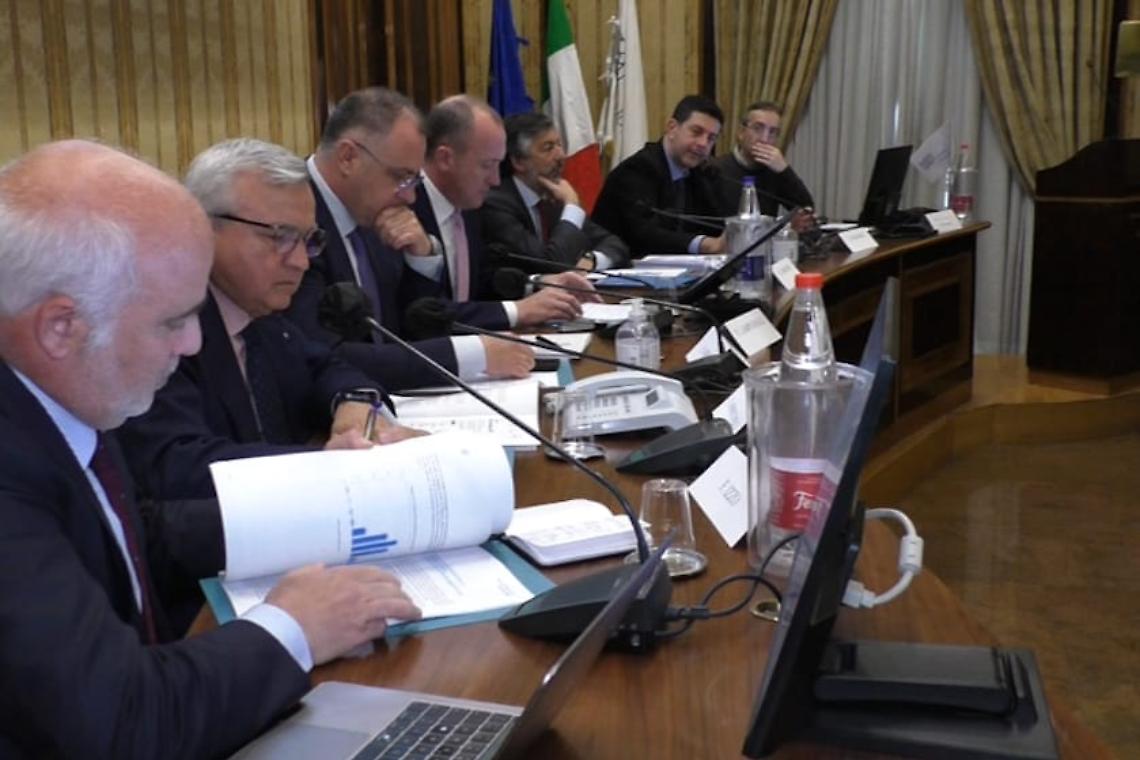Pmi campane più solide, «ma attenzione ai tassi d'interesse»