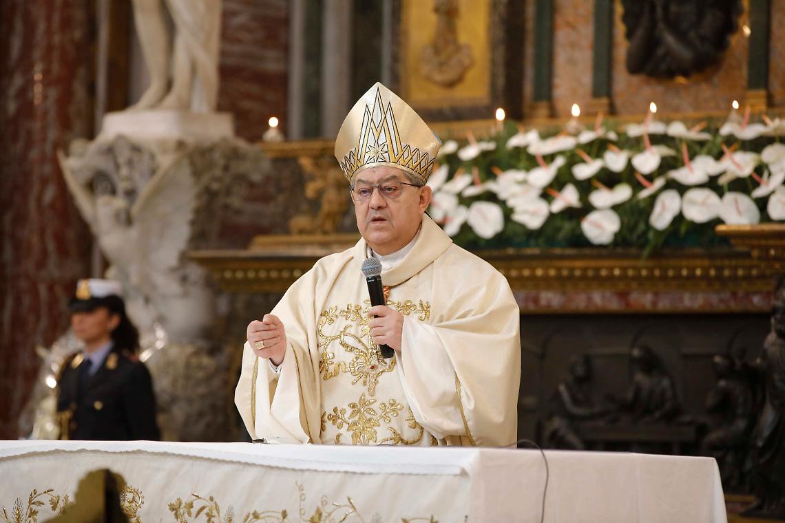 Fase 2, Sepe "recupera" la messa Crismale