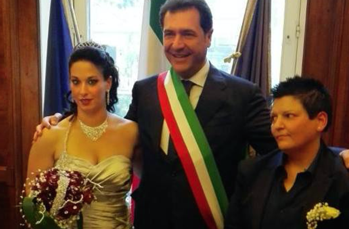 Riconosciuta doppia genitorialità a Deborah e Melinda