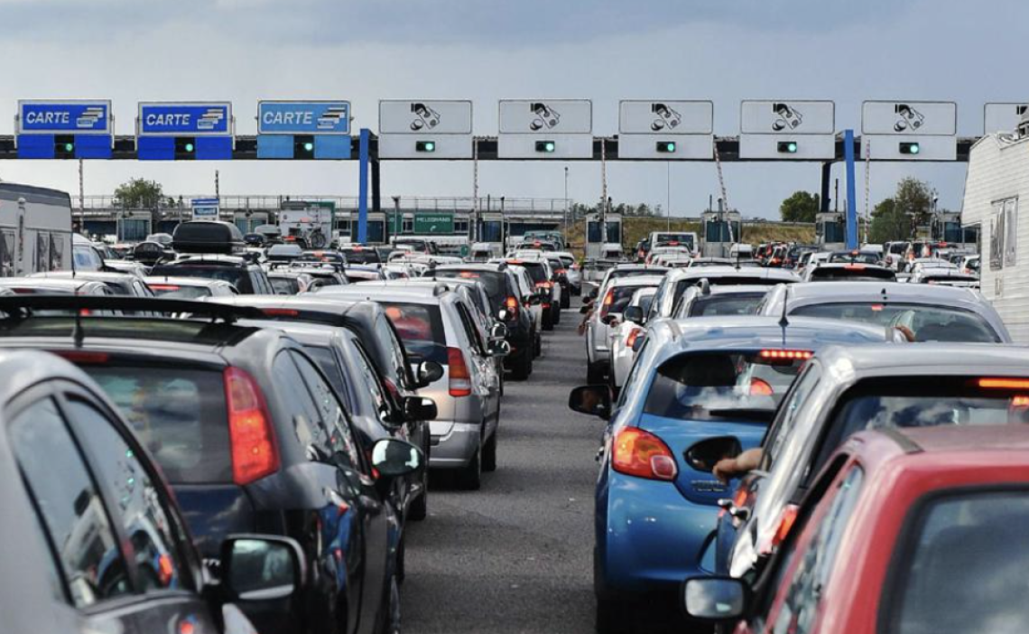 Campania, al via il primo fine settimana di esodo estivo 