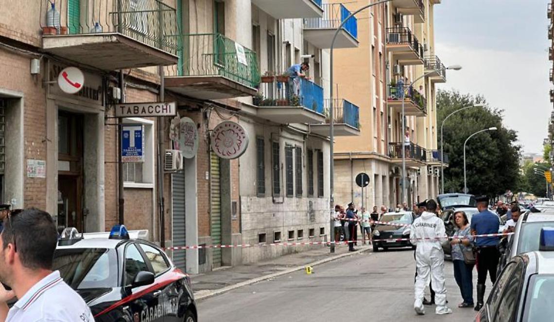 Foggia, 72enne uccisa a coltellate nella sua tabaccheria