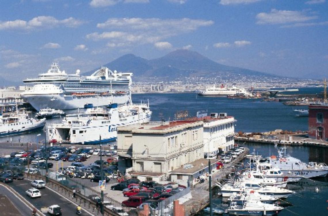 Nave da crociera MSC in avaria con oltre 8.500 persone a bordo, al via i soccorsi