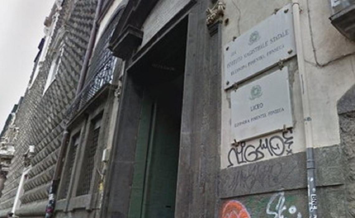 Ciovid a Napoli, tutti negativi i contatti dello studente del Fonseca