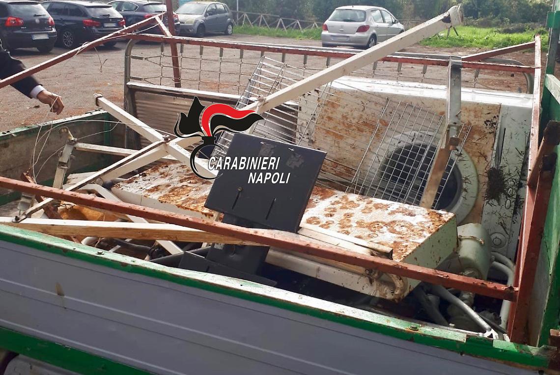 Varcaturo, trasporto illecito di rifiuti: due denunciati