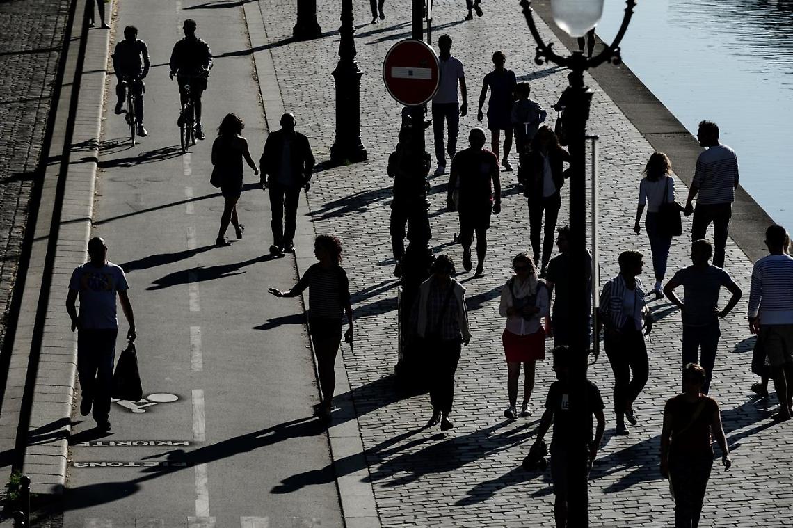 Covid Francia, «serve lockdown totale per almeno un mese»