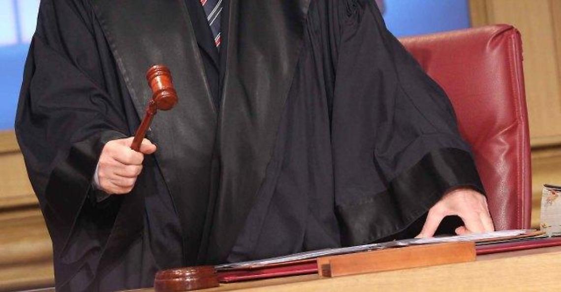 Napoli, pioggia di cartelle esattoriali risalenti a 10 anni fa