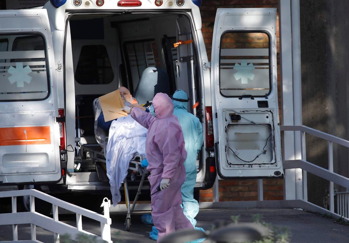 Coronavirus in Campania: altri 443 positivi, 33 morti e 1.179 guariti